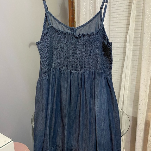 NWOT Adorable Jean dress - Picture 3 of 12